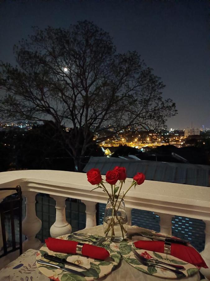 Iguanazu Bed & Breakfast Guayaquil Exterior foto