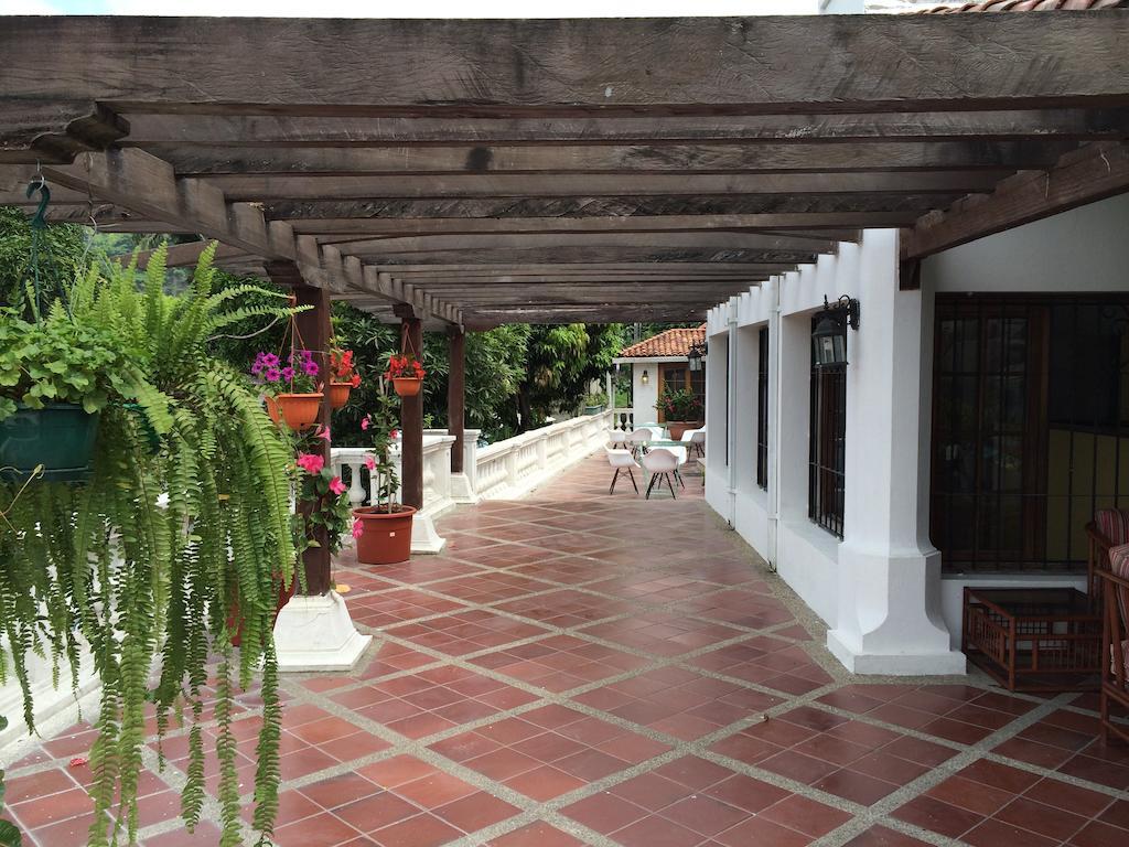 Iguanazu Bed & Breakfast Guayaquil Exterior foto