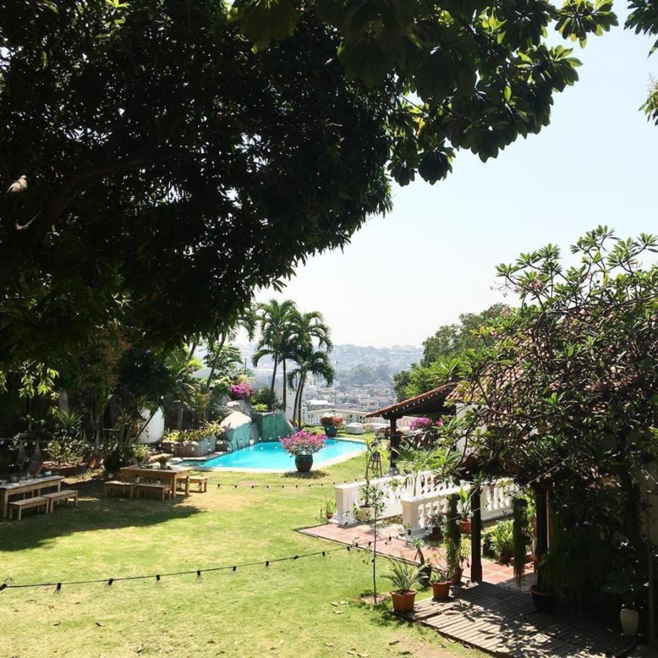Iguanazu Bed & Breakfast Guayaquil Exterior foto
