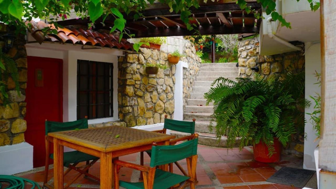 Iguanazu Bed & Breakfast Guayaquil Exterior foto